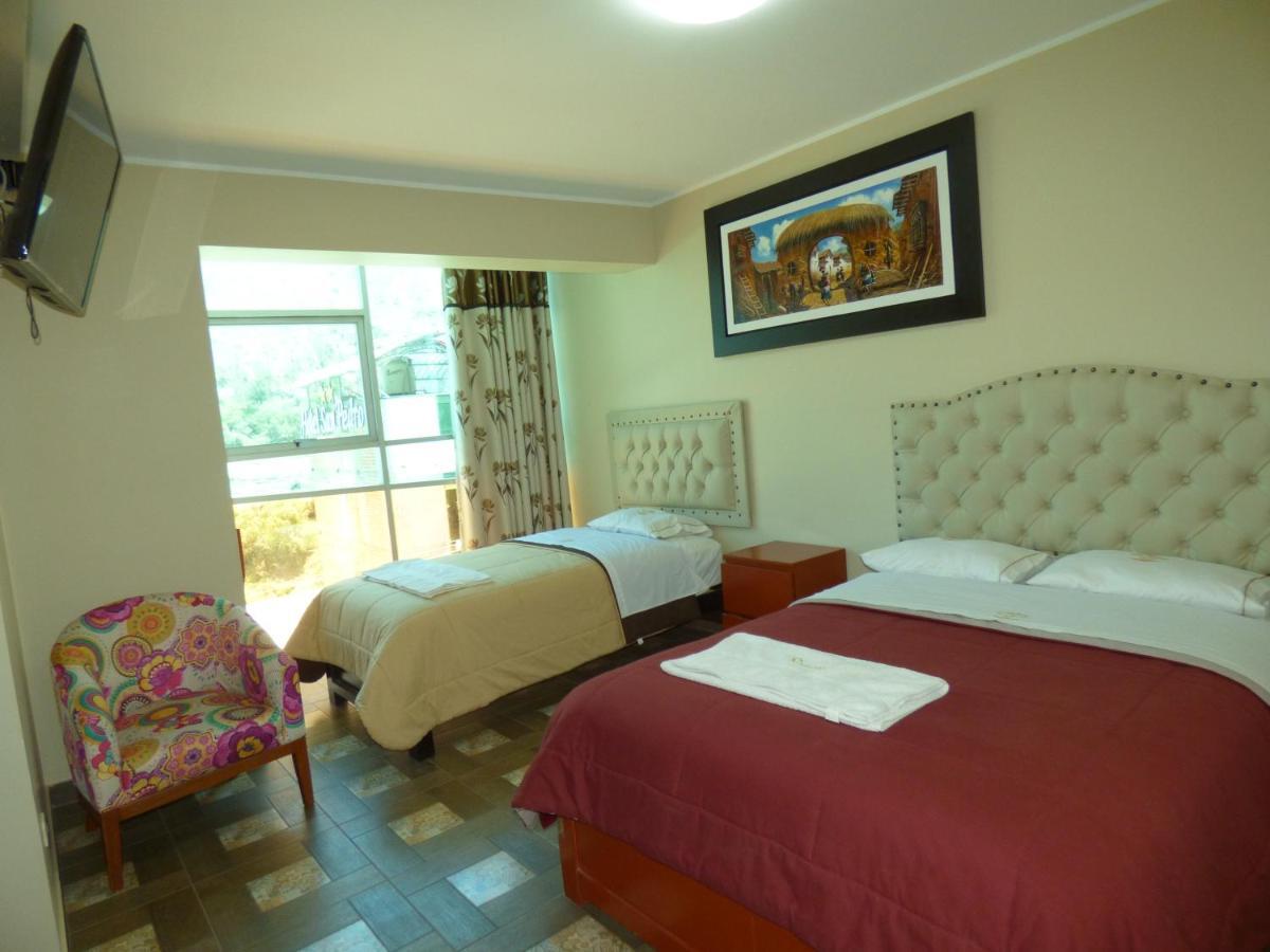 Hotel Real Palace Churin Extérieur photo